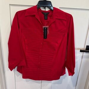 NWT Women's Red Button-Up Top w 3/4 sleeves